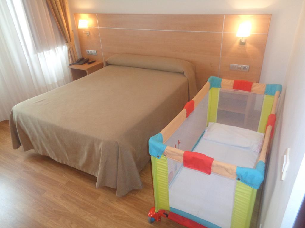 Hotel Las Anclas El Astillero Esterno foto