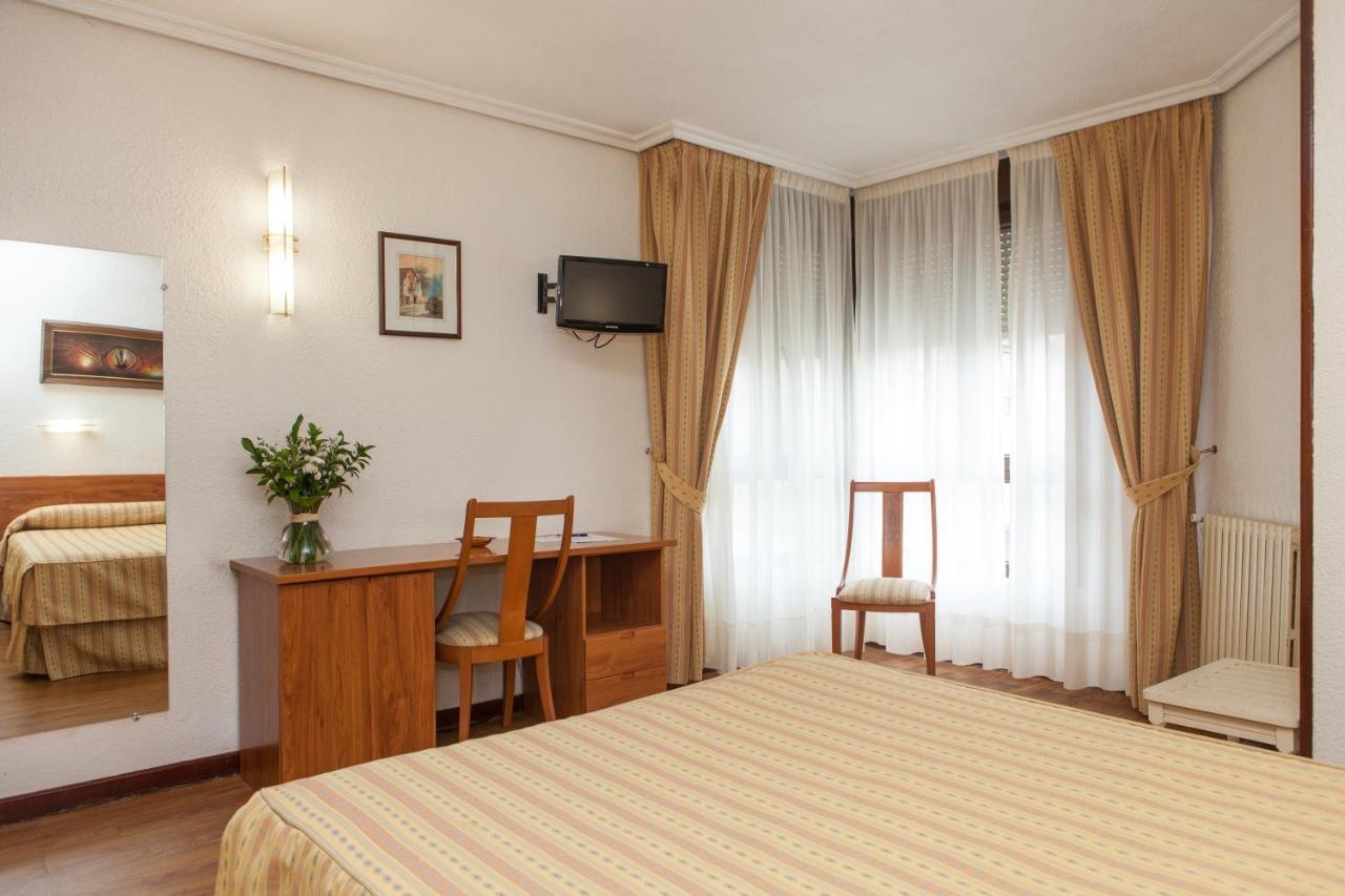 Hotel Las Anclas El Astillero Esterno foto